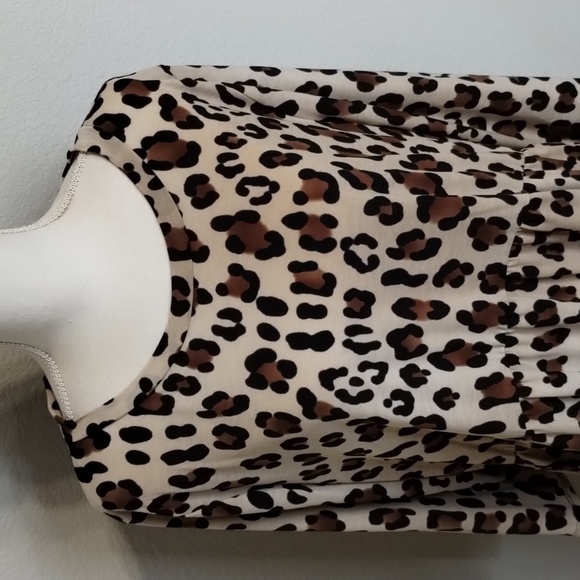 Glitzy Girls Women's 3X leopard print babydoll style elbow length blouse - Picture 2 of 10